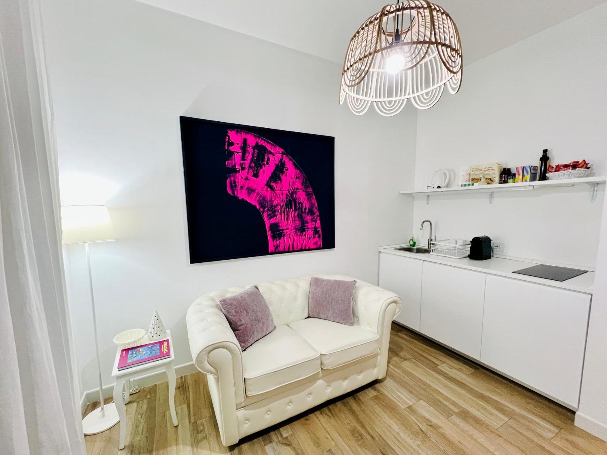 Bellhome 3 - Elegante Appartamento Nel Centro Di Bari Kültér fotó