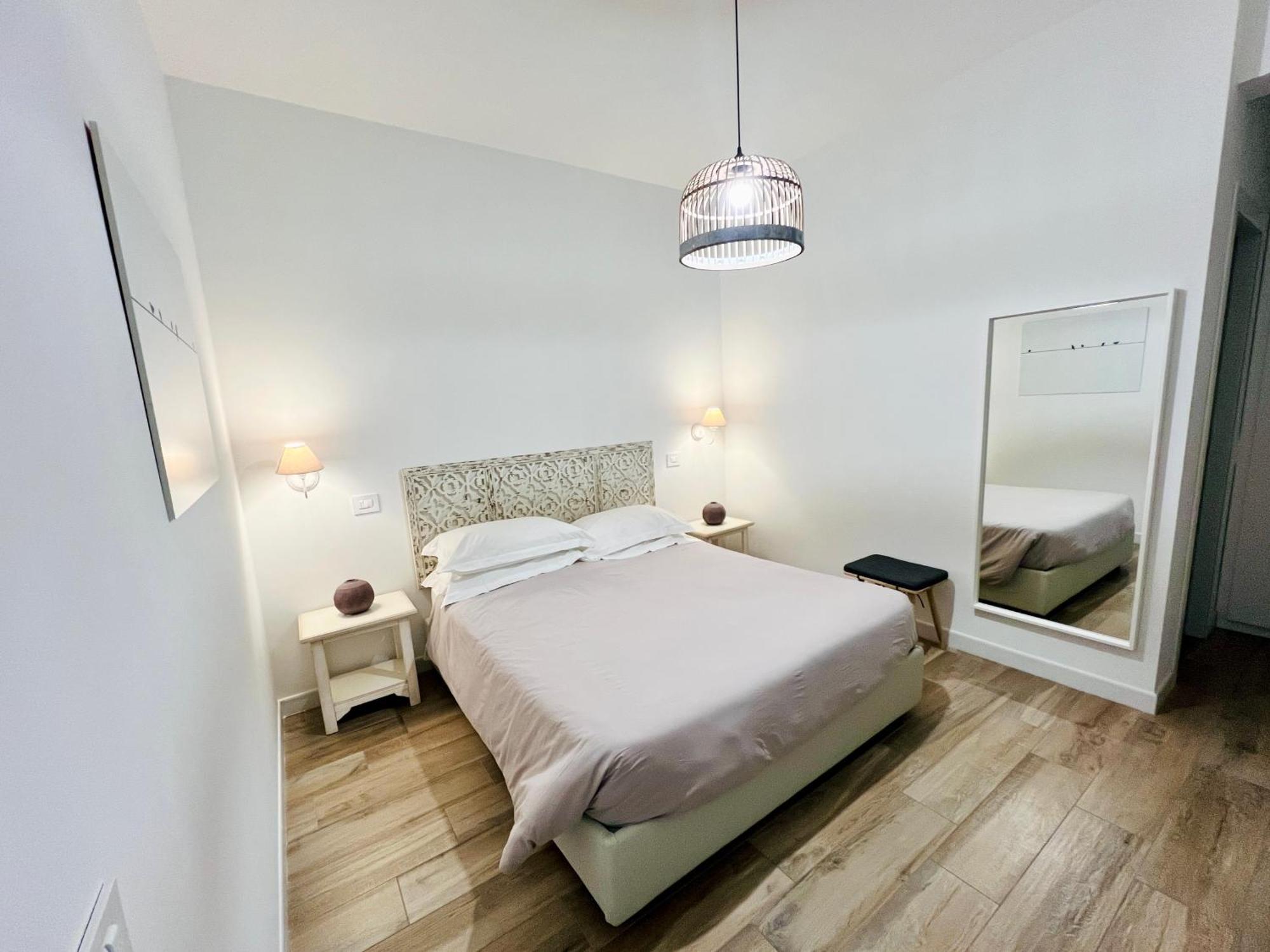 Bellhome 3 - Elegante Appartamento Nel Centro Di Bari Kültér fotó
